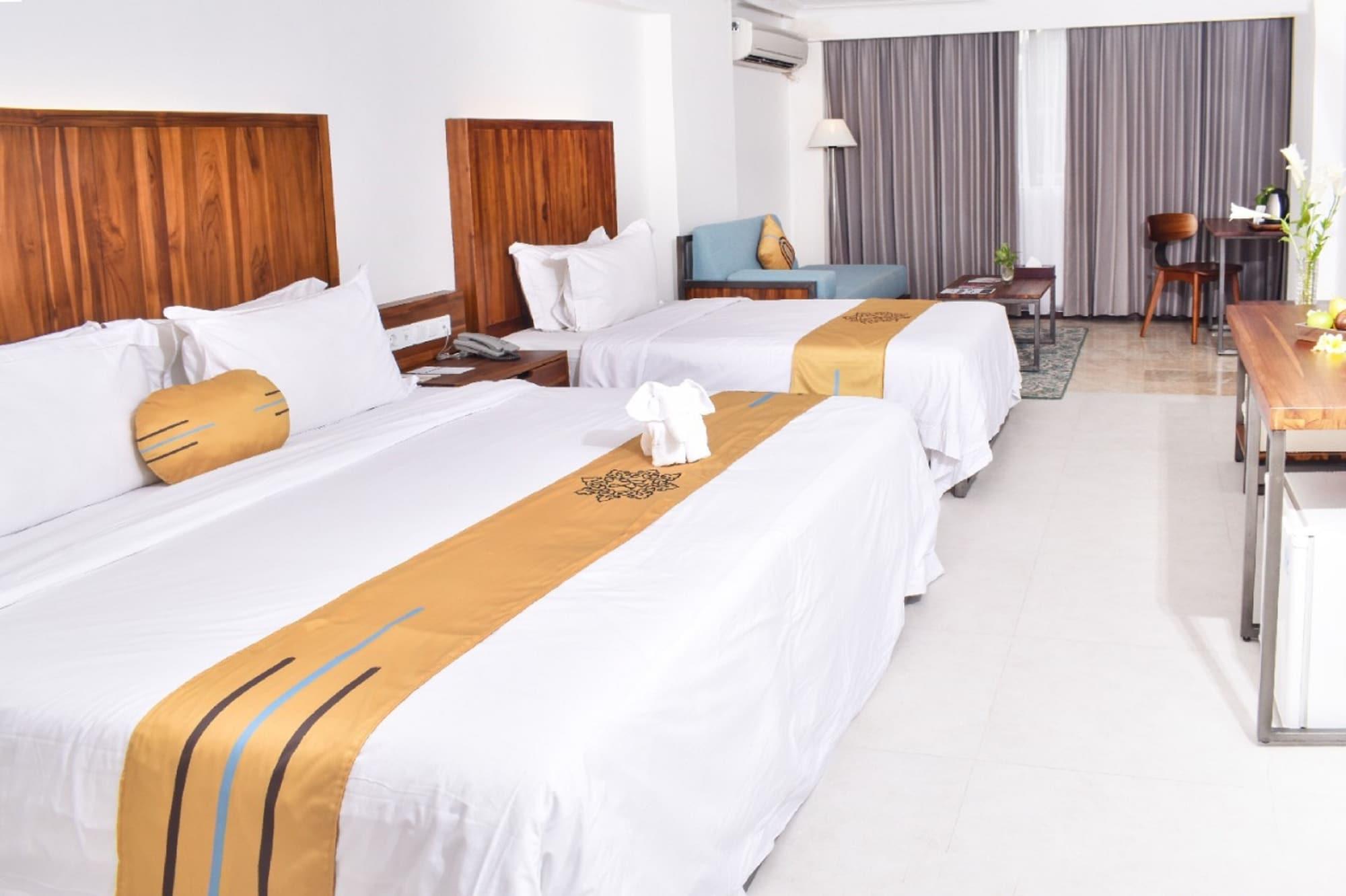 Metro Park View Hotel Kota Lama Semarang Exterior photo