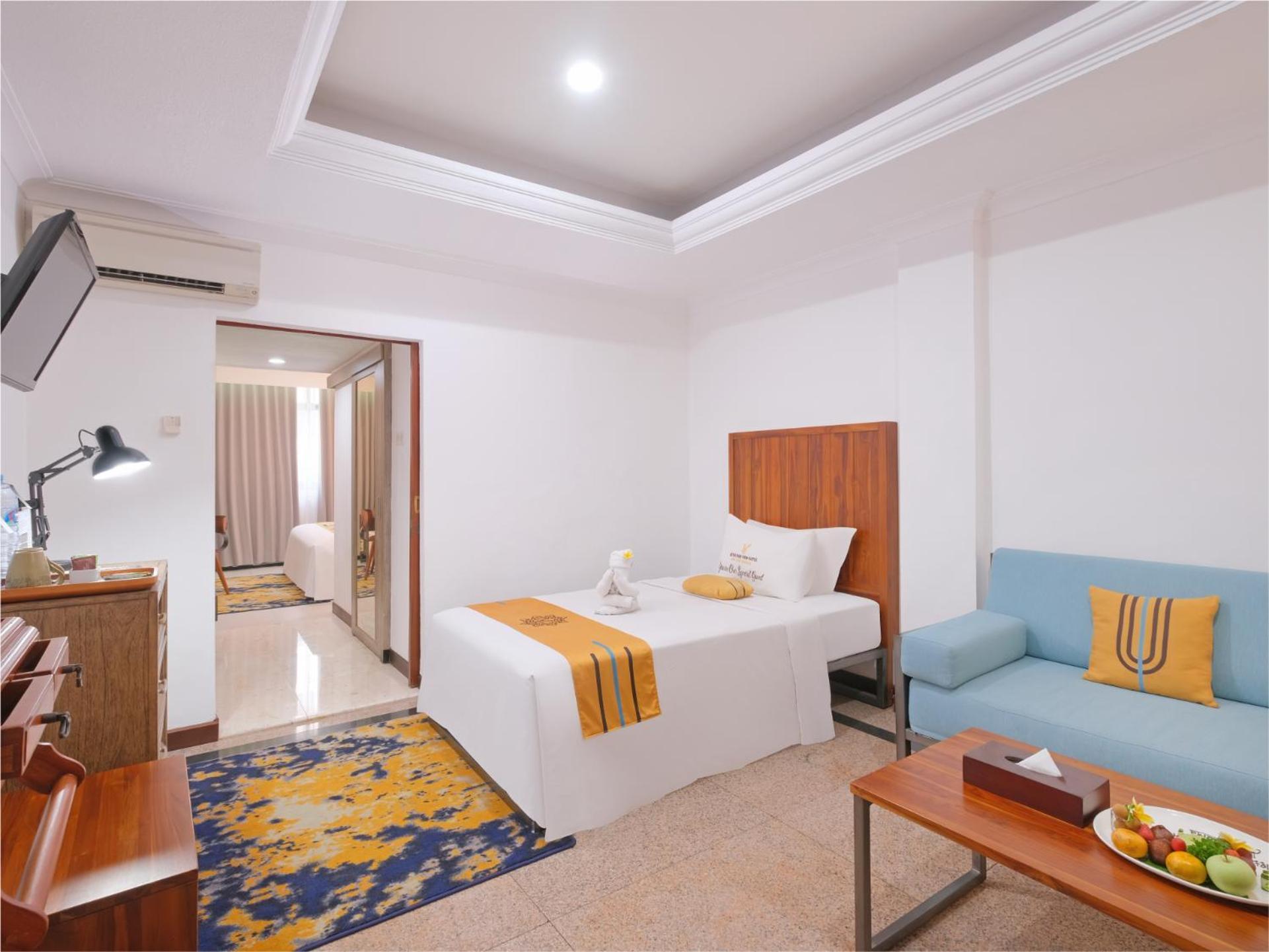 Metro Park View Hotel Kota Lama Semarang Exterior photo