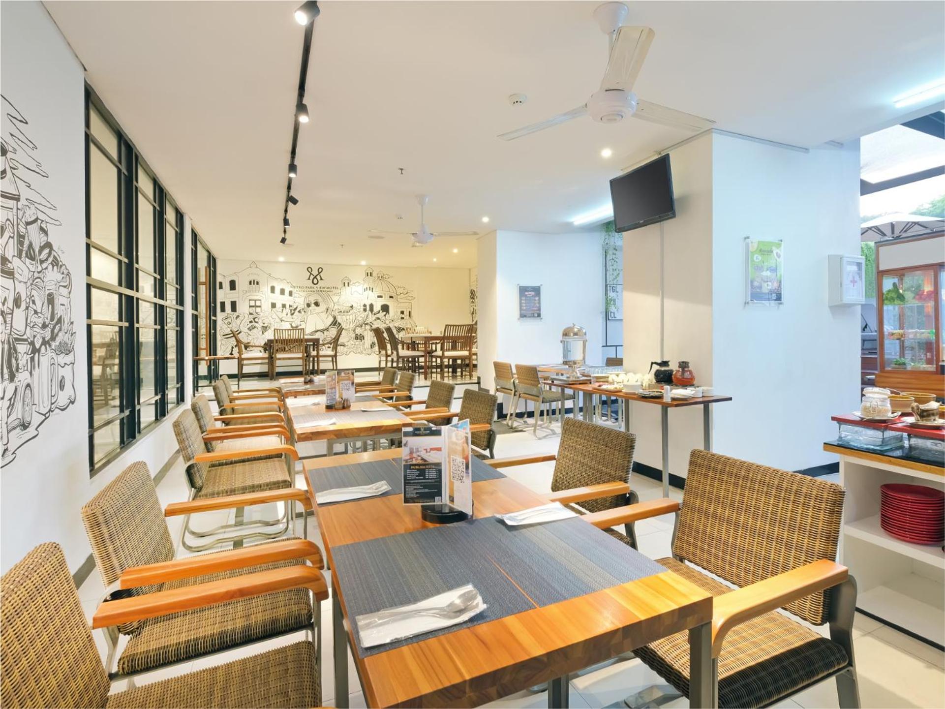 Metro Park View Hotel Kota Lama Semarang Exterior photo